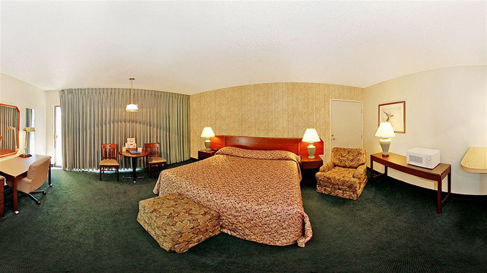 Rodeway Inn بويسي المظهر الخارجي الصورة